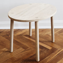Nofred Mouse Table Oak