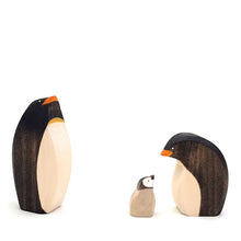 Brin d'Ours Penguin - Standing