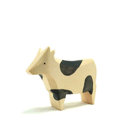 Brin d'Ours Speckled Black Cow - Standing