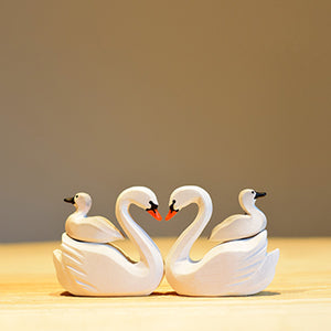 Bumbu Toys Cygnet Baby Swan