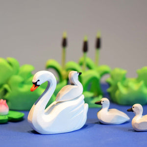Bumbu Toys Cygnet Baby Swan