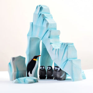 Bumbu Toys Waddle of Penguin Chicks, Penguin and Icy Cliffs SET