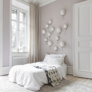 ByON Ceramic Balloon Decoration – White - Elenfhant