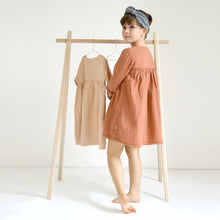 Charlie Crane HOMI Children’s Clothes Rack