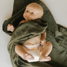 Clementine Kids Heirloom Swaddle – Deep Olive
