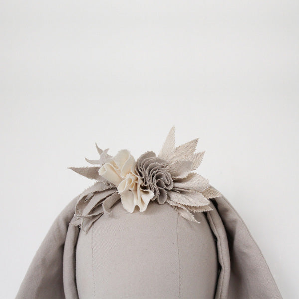 Fabels Out Of Vintage Flower Crown - Pebble Grey