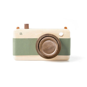 Fanny And Alexander Wooden Zoom Camera – Green