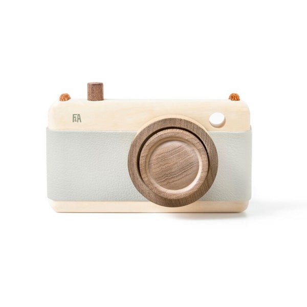 Fanny And Alexander Wooden Zoom Camera - Breeze