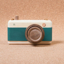 Fanny And Alexander Wooden Zoom Camera – Teal
