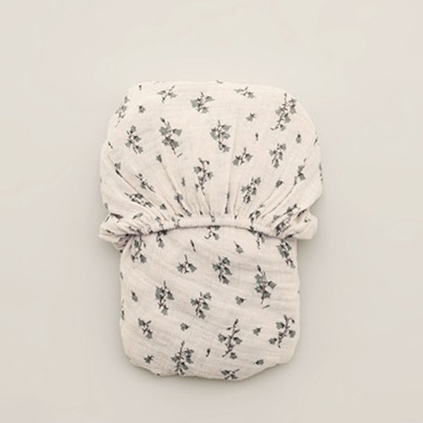 Garbo and friends crib sheet best sale