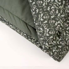 Garbo&Friends Filled Blanket – Floral Moss