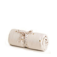 Garbo and Friends Filled Blanket – Lemon