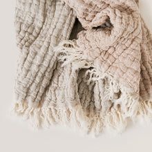 Garbo and Friends Blanket - Mellow Tawny