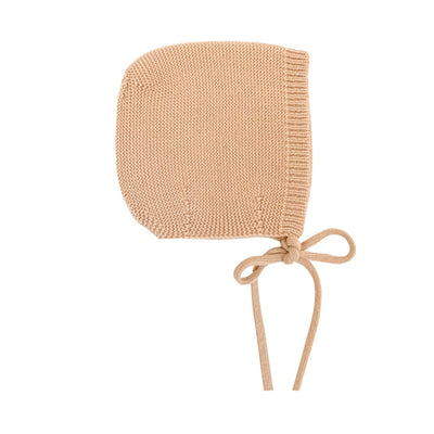 Hvid Knitted Bonnet Dolly - Apricot