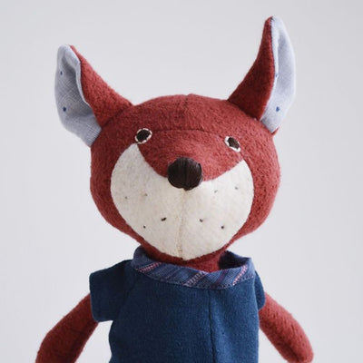 Reginald Fox Hazel Village – Elenfhant