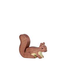 Holztiger Squirrel Standing - Brown