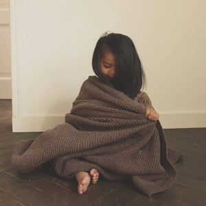 Hvid Blanket Gaston - Cedar