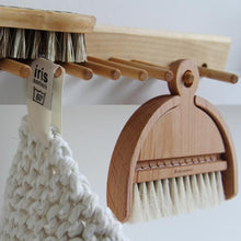 Iris Hantverk Brush Rack
