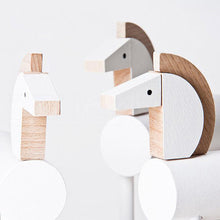 Kutulu The Wooden Horse – Hyacint