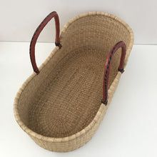 Natural Moses Basket – Tan Red Handles with Brown Stitching