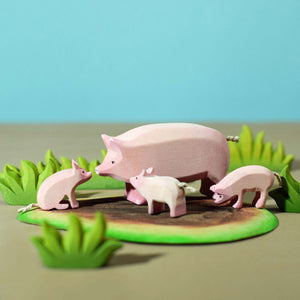 Bumbu Toys Piglet - Eating