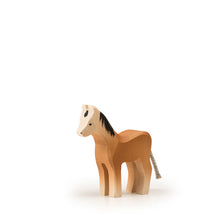 Trauffer Horse - Standing