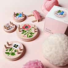 Pom Maker x Oana Befort – Extra Small Pink